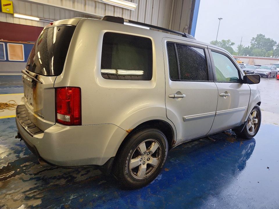Foto 3 de la subasta – 2009 HONDA PILOT con VIN 5FNYF48509B504474