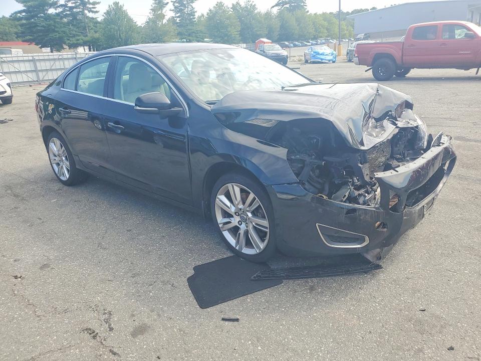 Photo 4 from auction – 2012 VOLVO S60 with VIN YV1902FH8C2117361