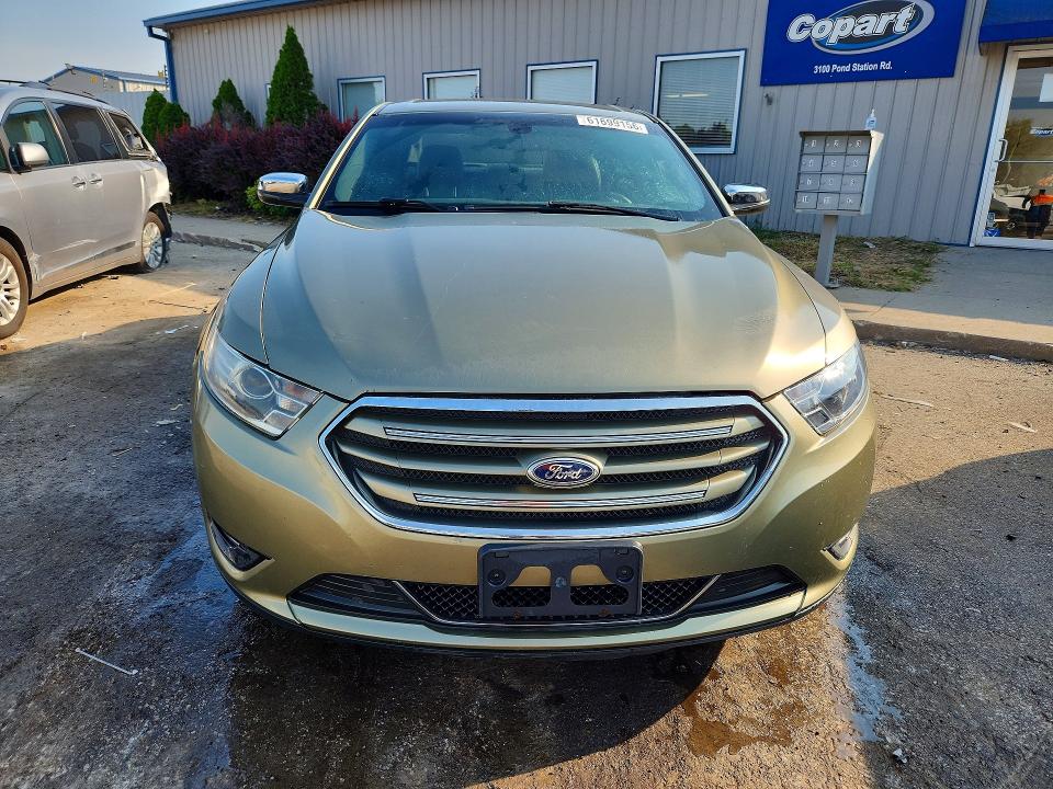 Photo 5 from auction – 2013 FORD TAURUS with VIN 1FAHP2F82DG208780