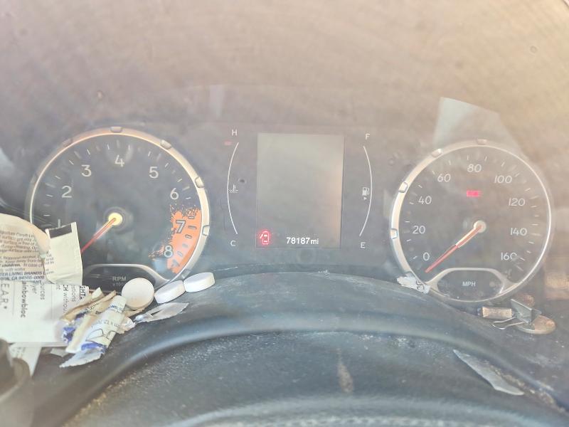 Photo 9 from auction – 2017 JEEP RENEGADE with VIN ZACCJBAB9HPF23240
