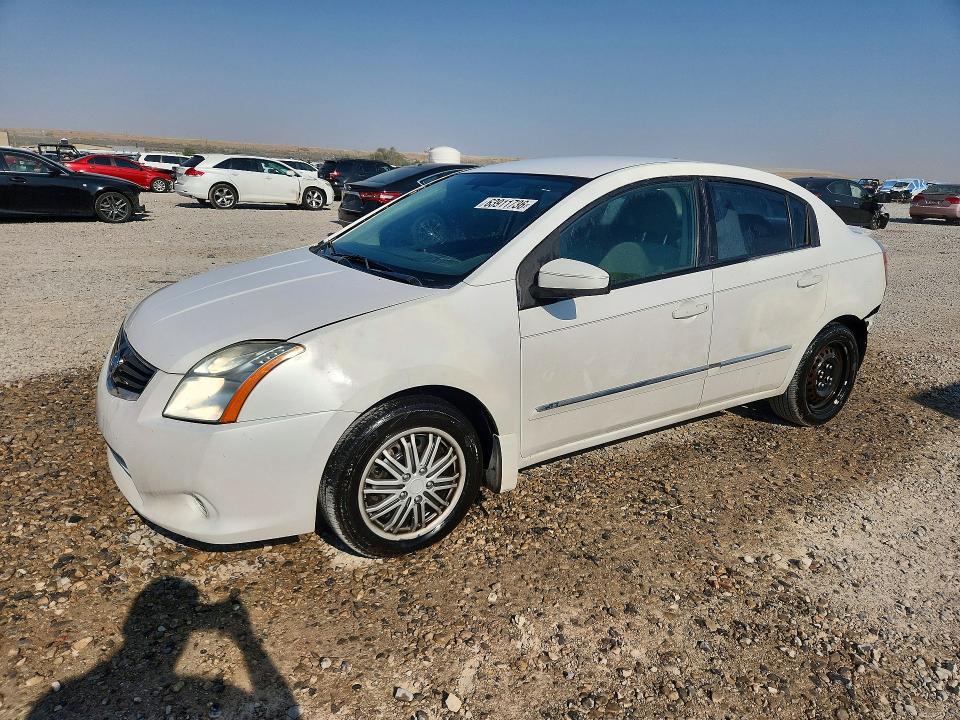 NISSAN SENTRA 2011 with VIN 3N1AB6AP0BL635712 - Photo from auction