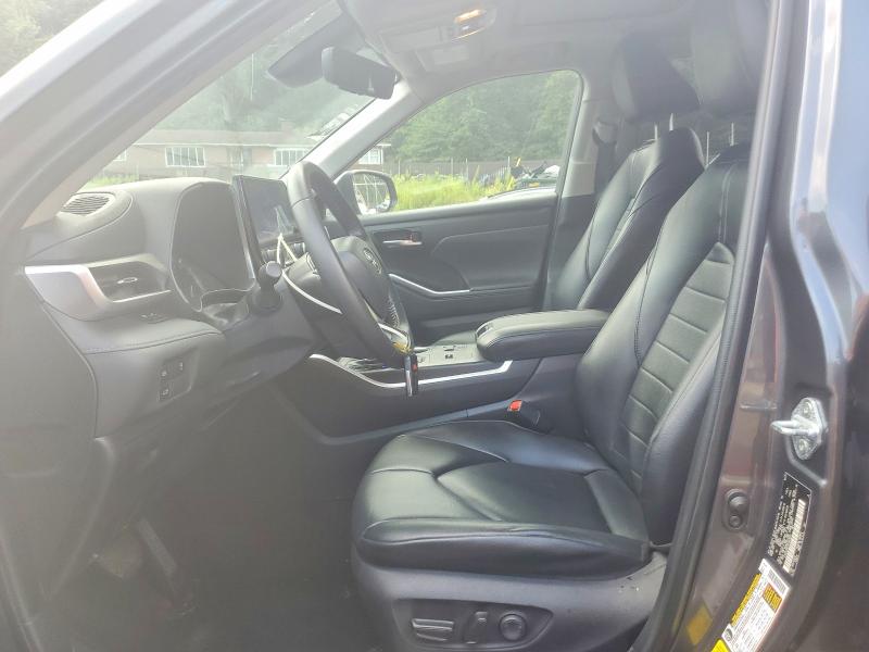 Photo 7 from auction – 2023 TOYOTA HIGHLANDER with VIN 5TDKDRAH1PS003020