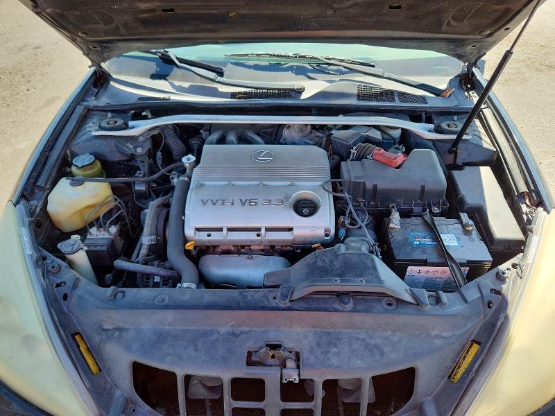 Photo 11 from auction – 2004 LEXUS ES with VIN JTHBA30G045033561