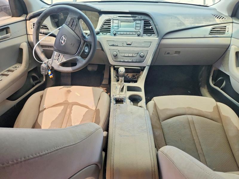 Photo 8 from auction – 2017 HYUNDAI SONATA with VIN 5NPE24AF6HH569122