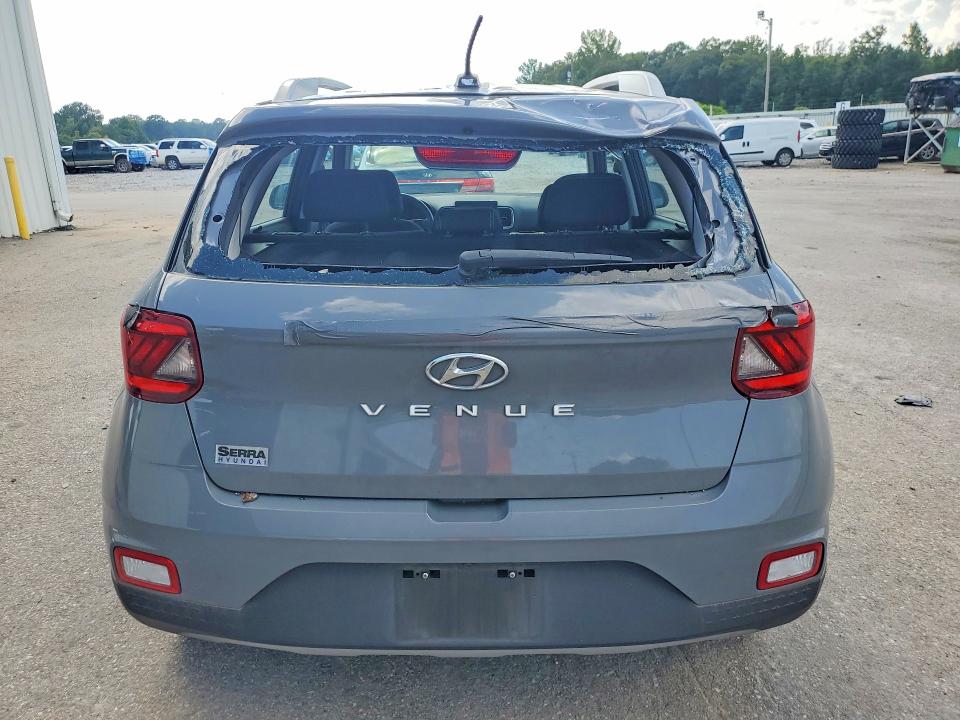 Photo 6 from auction – 2023 HYUNDAI VENUE with VIN KMHRC8A33PU226313