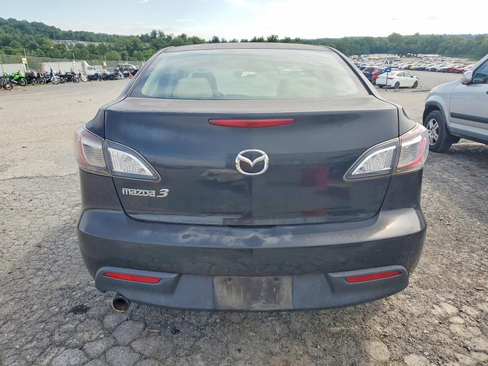 Photo 6 from auction – 2010 MAZDA 3 with VIN JM1BL1SG8A1153981