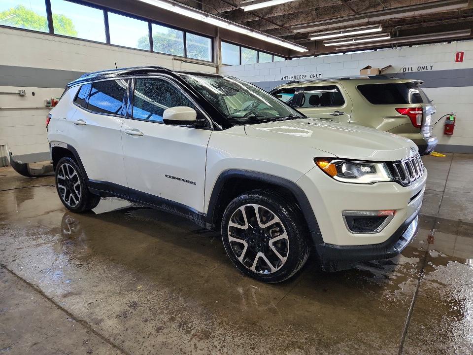 Photo 4 from auction – 2021 JEEP COMPASS with VIN 3C4NJDCB4MT596097
