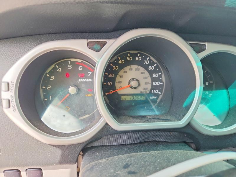 Photo 9 from auction – 2005 TOYOTA 4RUNNER with VIN JTEBU14RX50074749