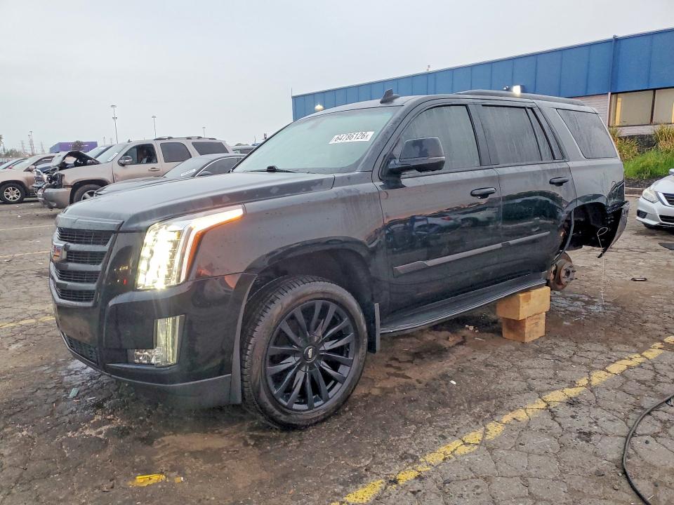 CADILLAC ESCALADE 2016 with VIN 1GYS4AKJ4GR211405 - Photo from auction