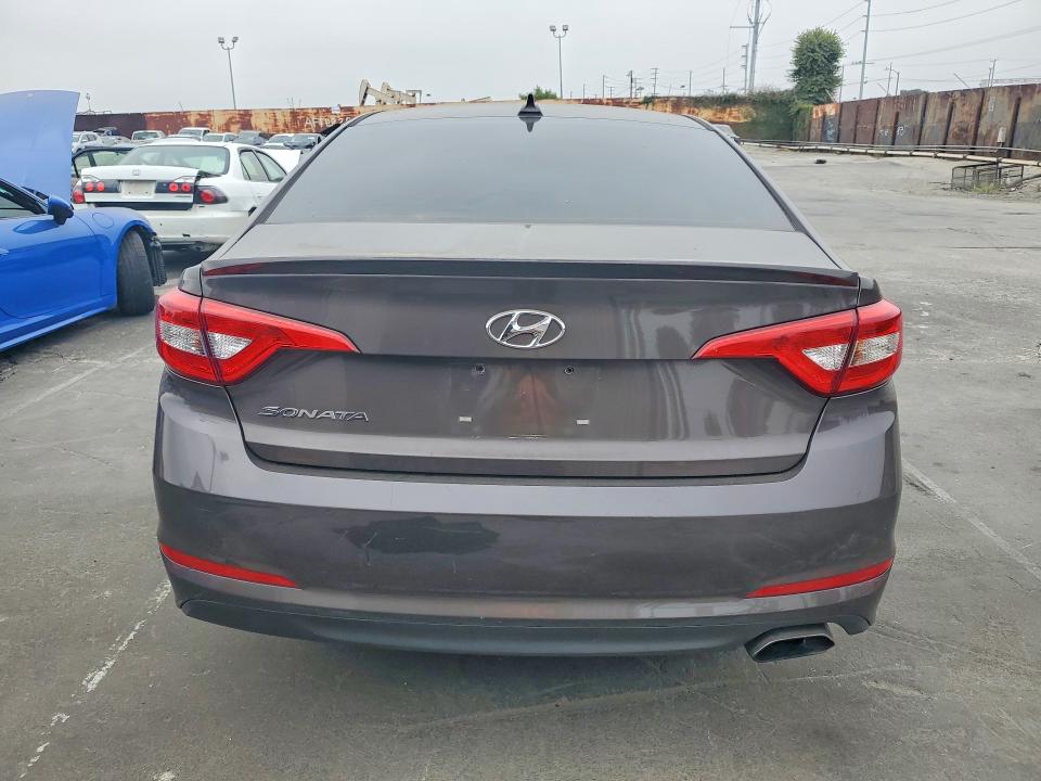 Photo 6 from auction – 2017 HYUNDAI SONATA with VIN 5NPE24AF0HH528386