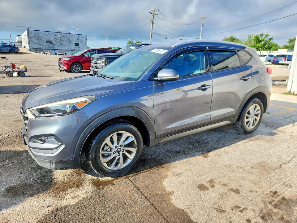 HYUNDAI TUCSON 2016 with VIN KM8J3CA26GU050249 - Photo from auction