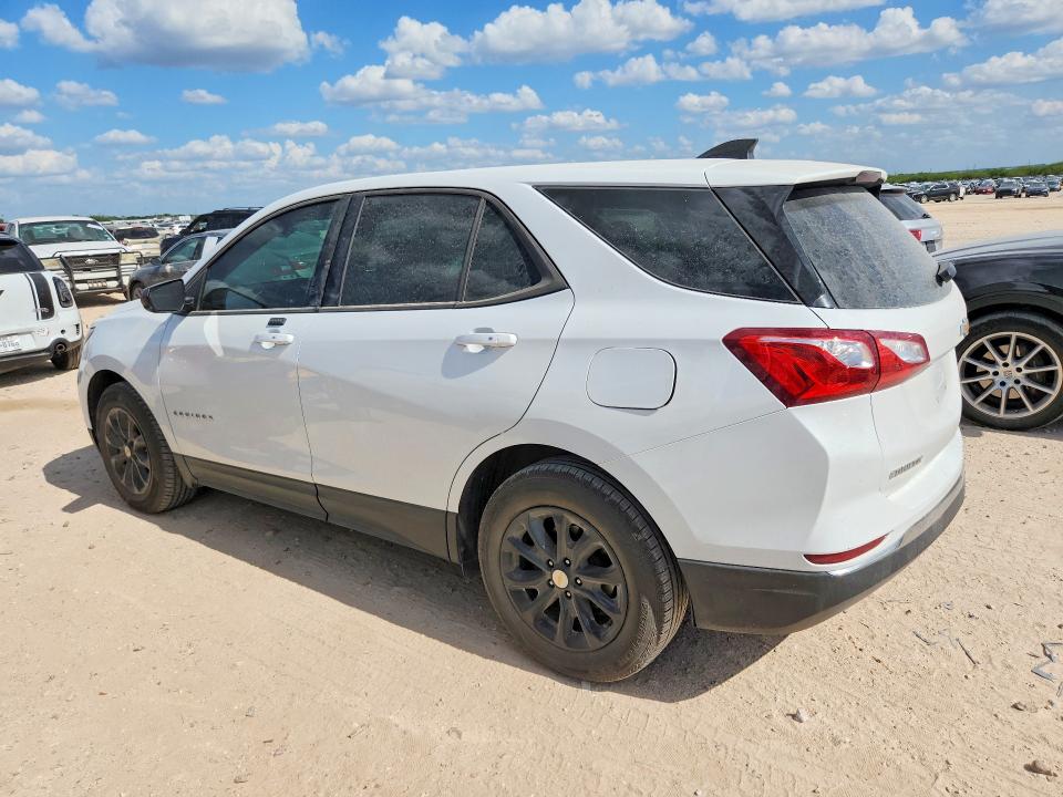 Photo 2 from auction – 2018 CHEVROLET EQUINOX with VIN 2GNAXHEV5J6138152
