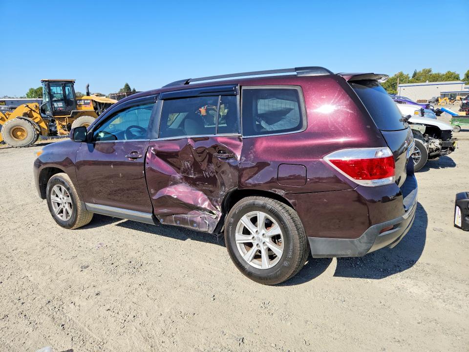 Photo 2 from auction – 2013 TOYOTA HIGHLANDER with VIN 5TDBK3EHXDS229789