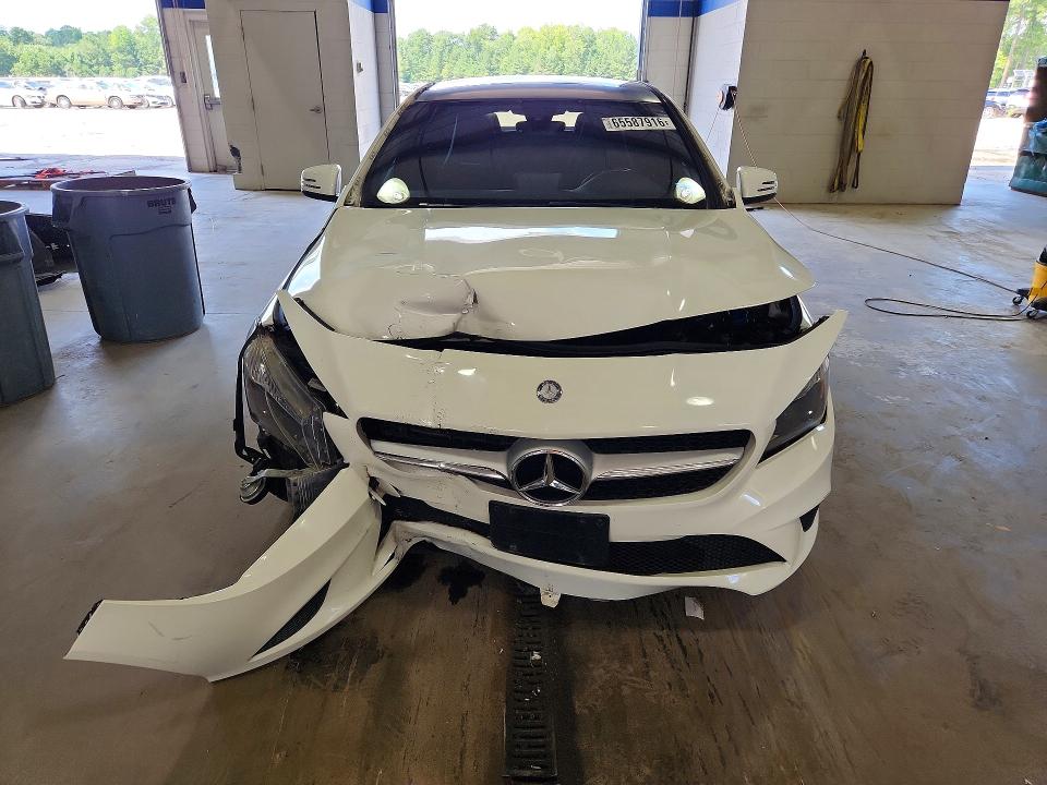 Photo 5 from auction – 2015 MERCEDES-BENZ CLA with VIN WDDSJ4GB9FN269765