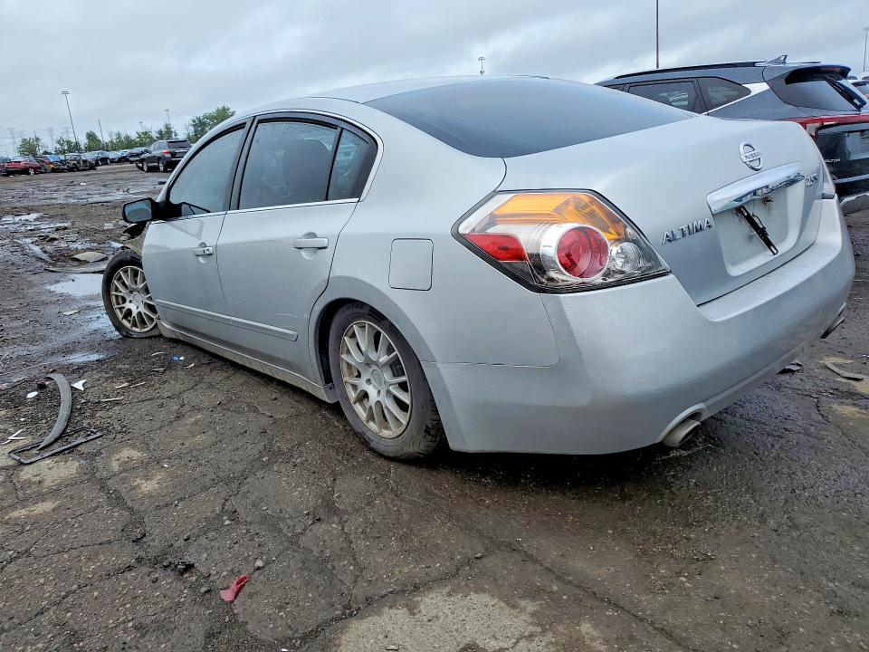 Photo 2 from auction – 2011 NISSAN ALTIMA with VIN 1N4AL2AP7BN443342