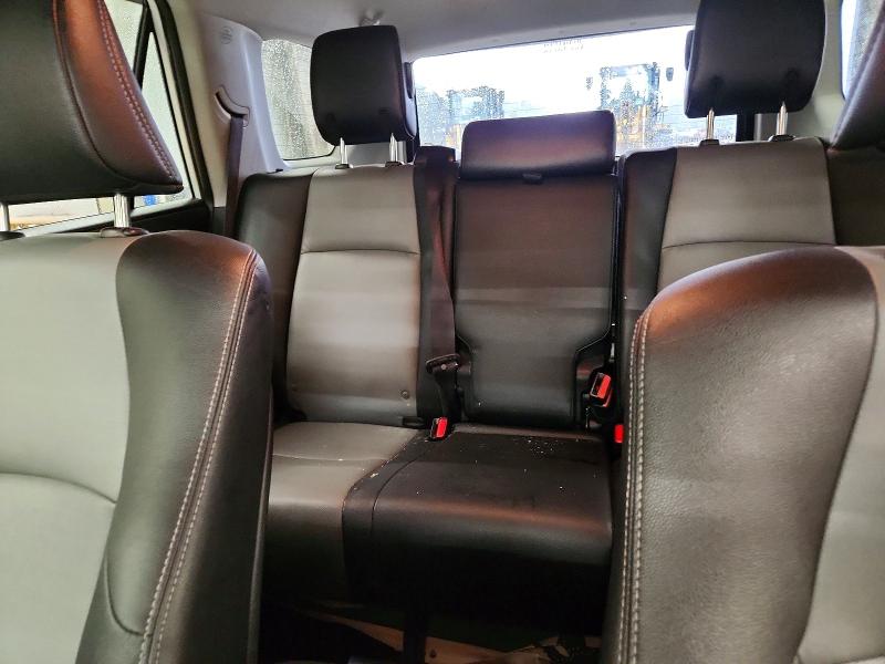 Photo 10 from auction – 2018 TOYOTA 4RUNNER with VIN JTEBU5JR3J5554673