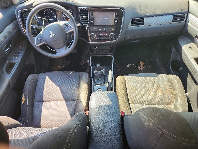 Photo 8 from auction – 2018 MITSUBISHI OUTLANDER with VIN JA4AZ3A3XJZ053199