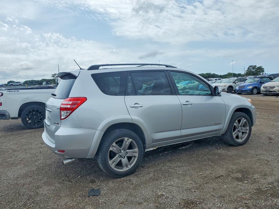 Photo 3 from auction – 2010 TOYOTA RAV4 with VIN JTMRK4DV7A5089584