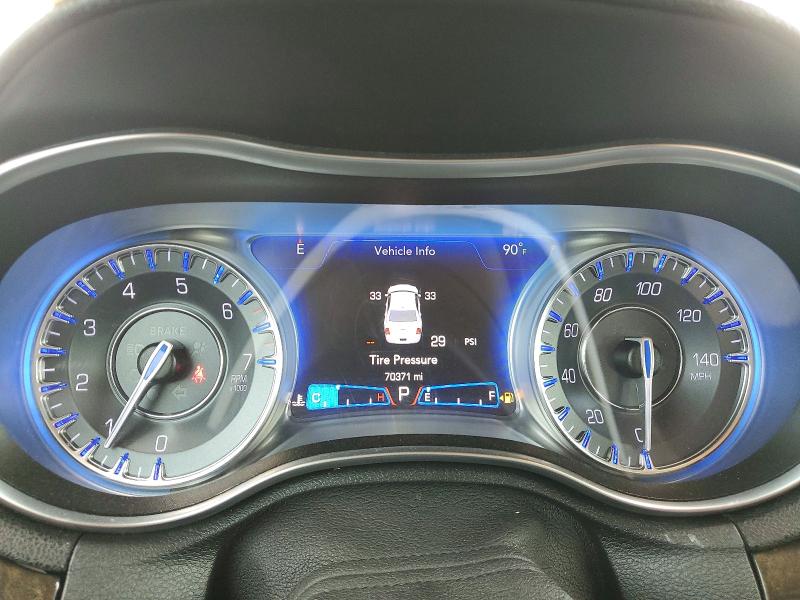 Photo 9 from auction – 2019 CHRYSLER 300 with VIN 2C3CCAEGXKH631423