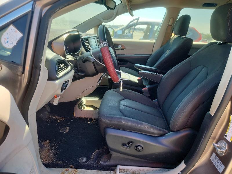 Photo 7 from auction – 2017 CHRYSLER PACIFICA with VIN 2C4RC1DG1HR587578