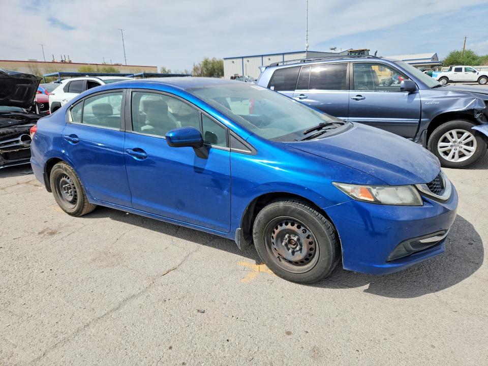 Photo 4 from auction – 2015 HONDA CIVIC with VIN 2HGFB2F53FH558272