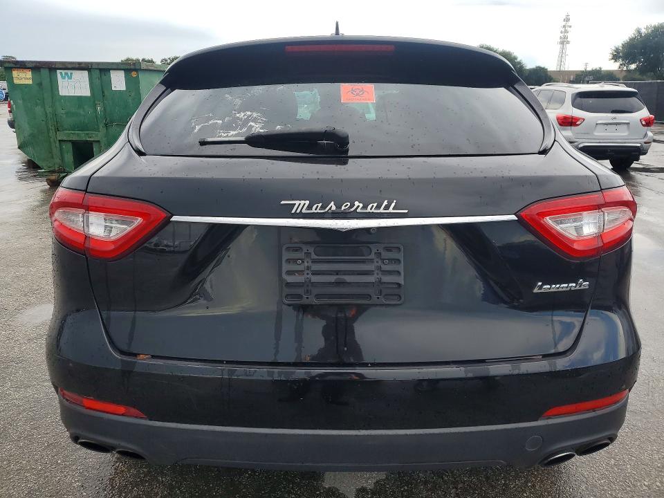 Photo 6 from auction – 2017 MASERATI LEVANTE with VIN ZN661XUA7HX237671