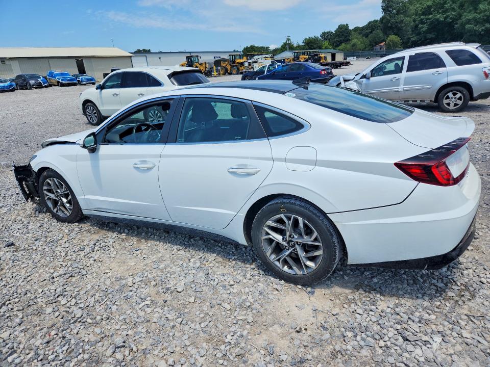 Photo 2 from auction – 2020 HYUNDAI SONATA with VIN 5NPEF4JA4LH022061
