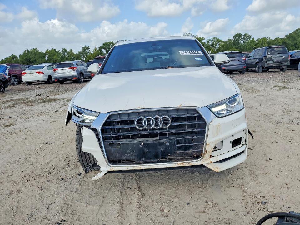 Снимка 5 от търг – 2018 AUDI Q3 с VIN WA1BCCFS0JR030973
