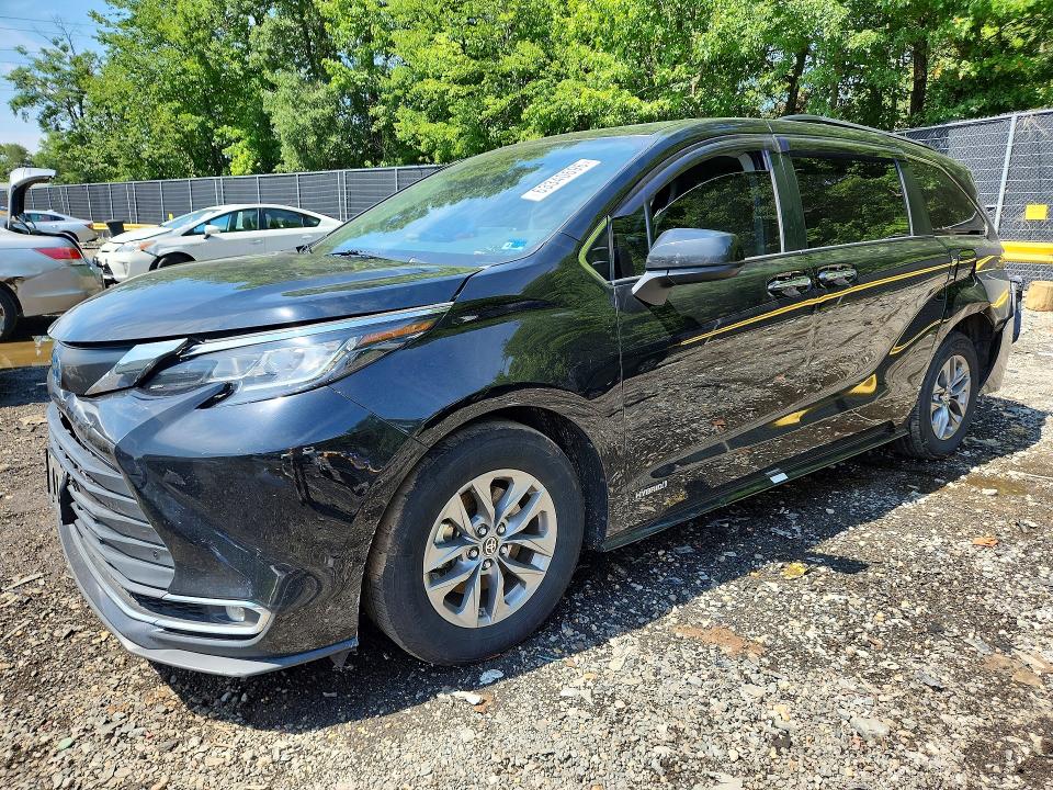2021 TOYOTA SIENNA - Търг №63340696