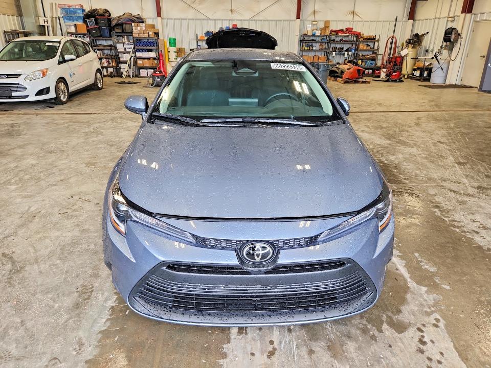Photo 5 from auction – 2026 TOYOTA COROLLA with VIN 5YFB4MDE0TP461784