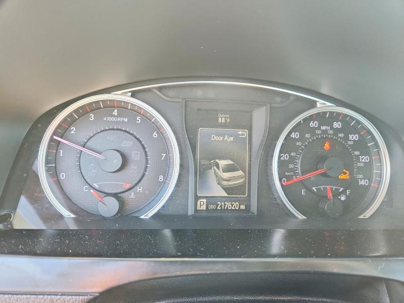 Photo 9 from auction – 2017 TOYOTA CAMRY with VIN 4T1BF1FK8HU756472