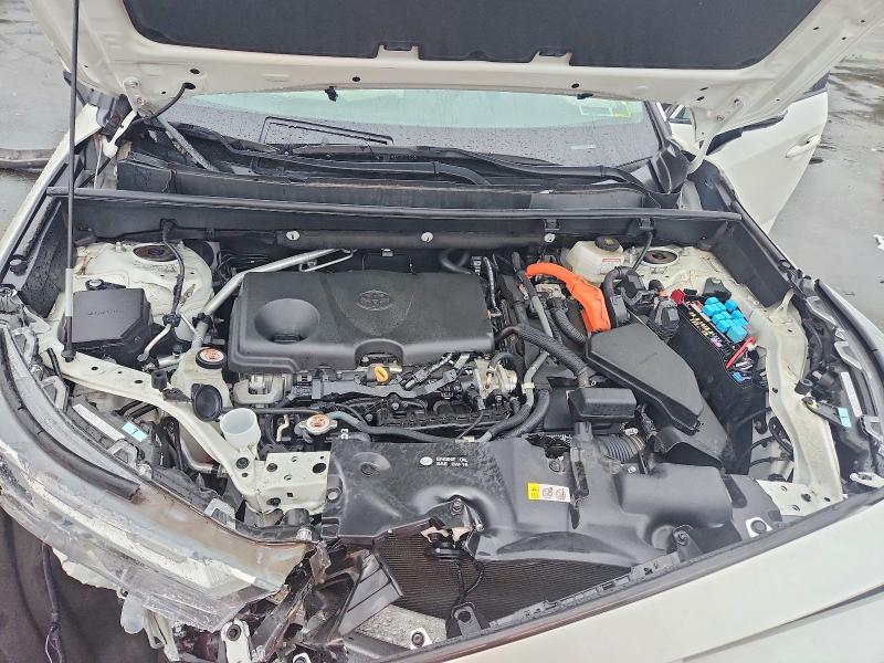 Photo 12 from auction – 2022 TOYOTA RAV4 with VIN 4T3B6RFV8NU076373