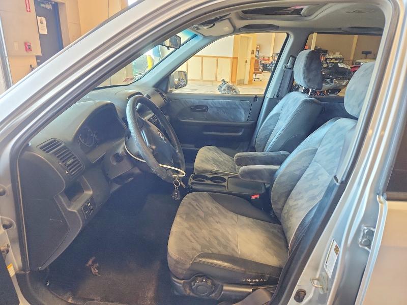 Photo 7 from auction – 2004 HONDA CR-V with VIN SHSRD78864U220712
