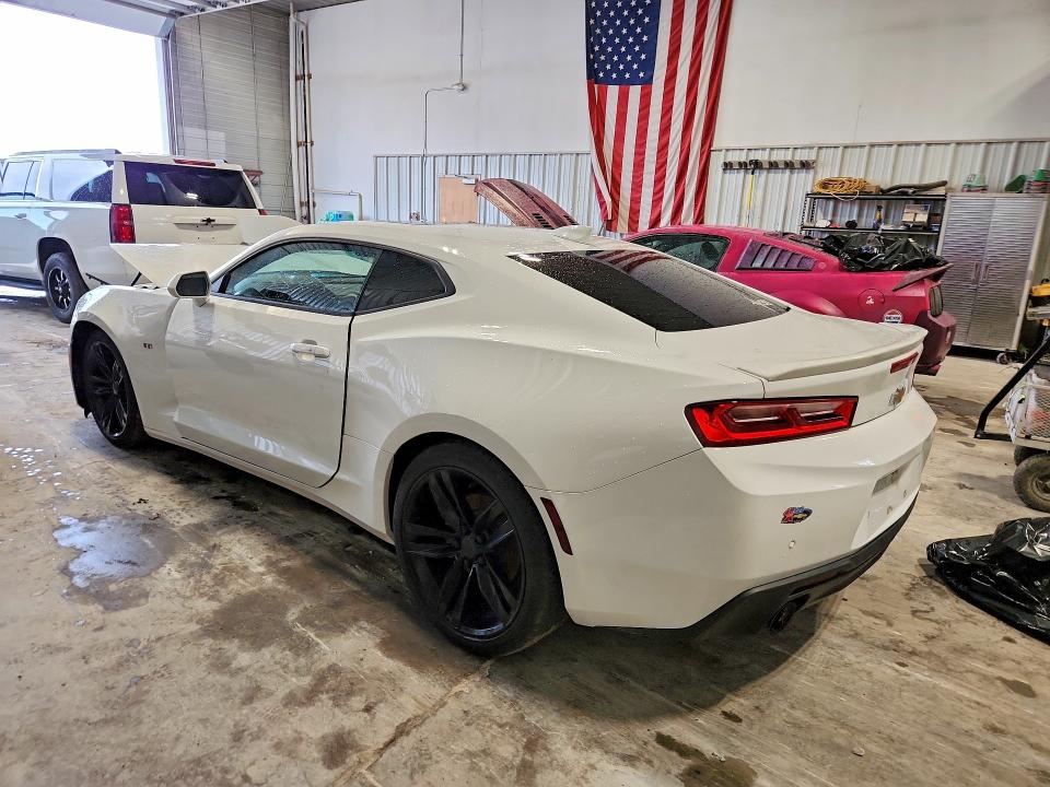 Photo 2 from auction – 2017 CHEVROLET CAMARO with VIN 1G1FD1RS7H0107690