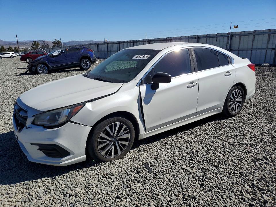 Foto 1 de la subasta – 2018 SUBARU LEGACY con VIN 4S3BNAB63J3029039