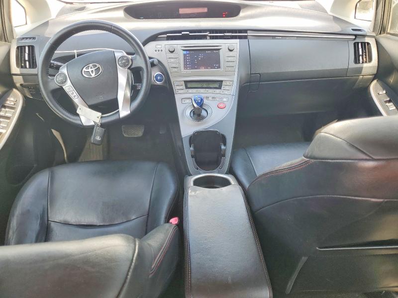 Photo 8 from auction – 2013 TOYOTA PRIUS with VIN JTDKN3DU4D1654041
