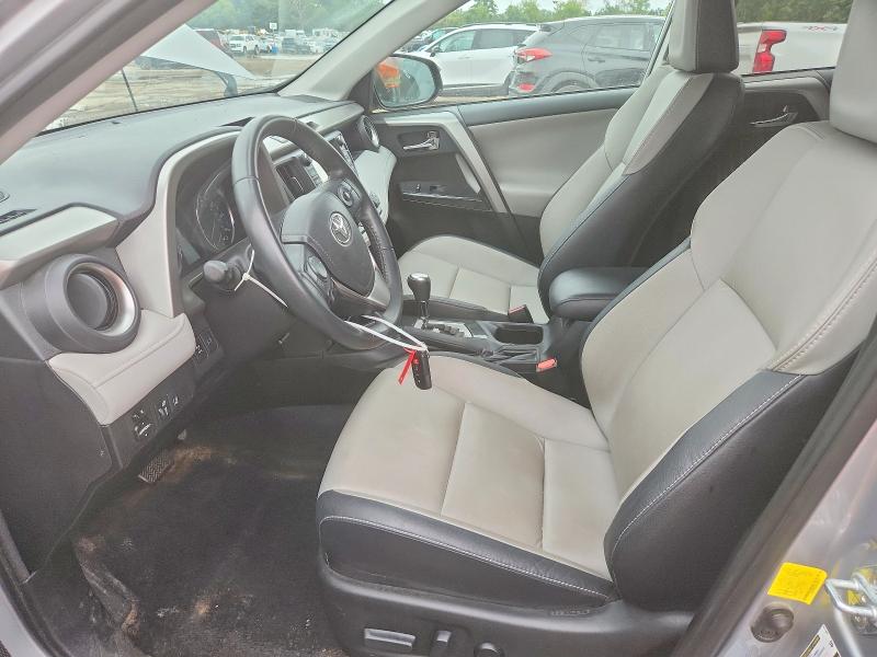 Photo 7 from auction – 2017 TOYOTA RAV4 with VIN 2T3DFREV6HW601896
