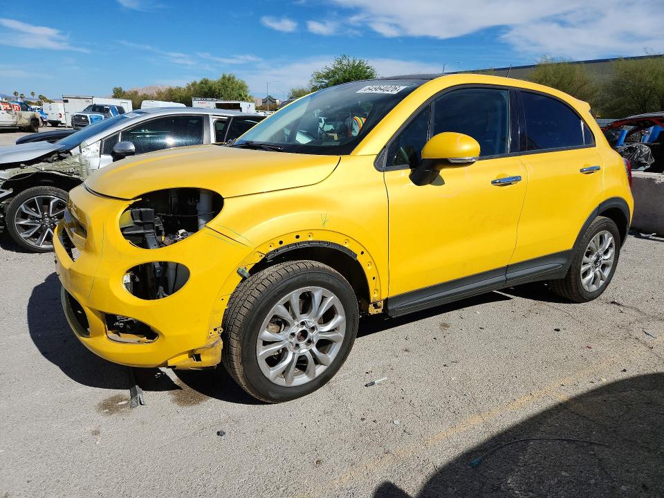 FIAT 500X 2016 with VIN ZFBCFXBT2GP352223 - Photo from auction
