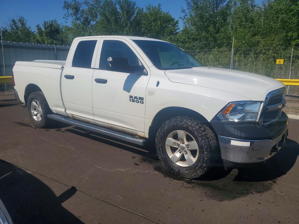 Photo 4 from auction – 2015 RAM 1500 with VIN 1C6RR7FG8FS703909