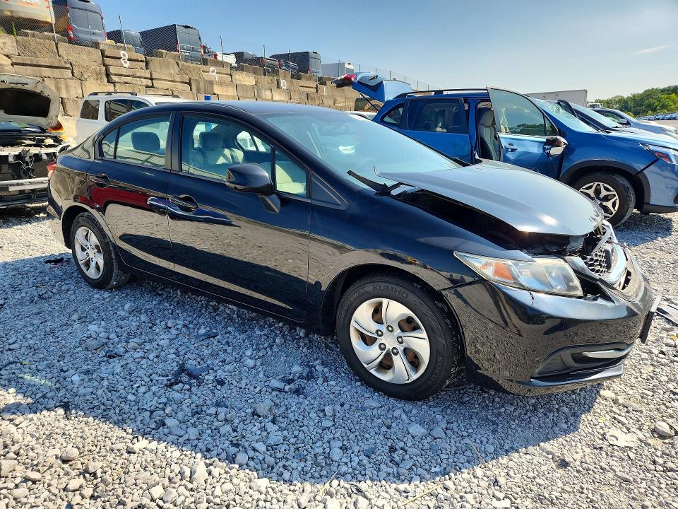Photo 4 from auction – 2013 HONDA CIVIC with VIN 19XFB2F5XDE015573