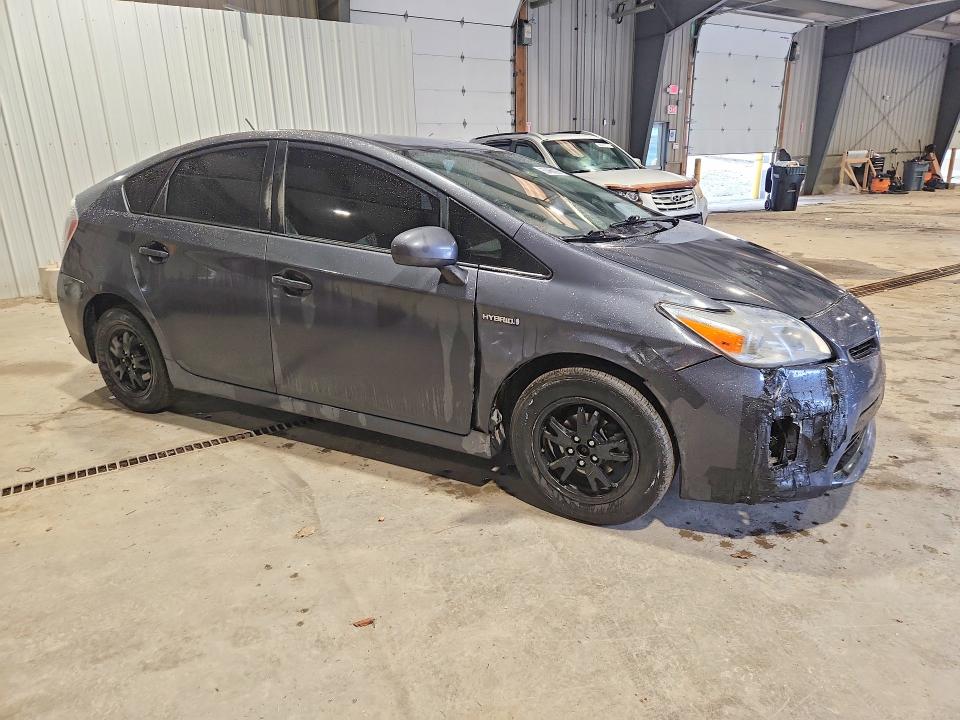 Photo 4 from auction – 2012 TOYOTA PRIUS with VIN JTDKN3DU7C5495989