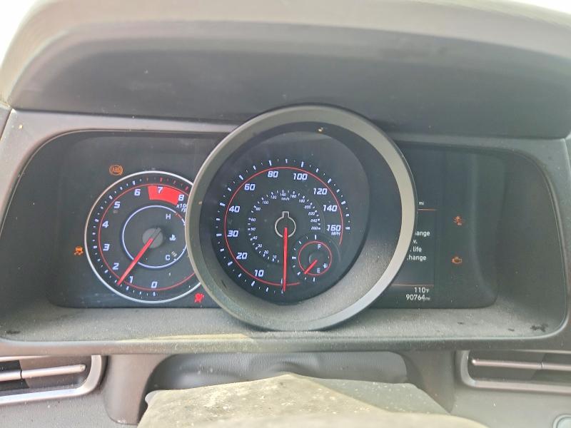 Photo 9 from auction – 2023 HYUNDAI ELANTRA with VIN 5NPLM4AG0PH104019
