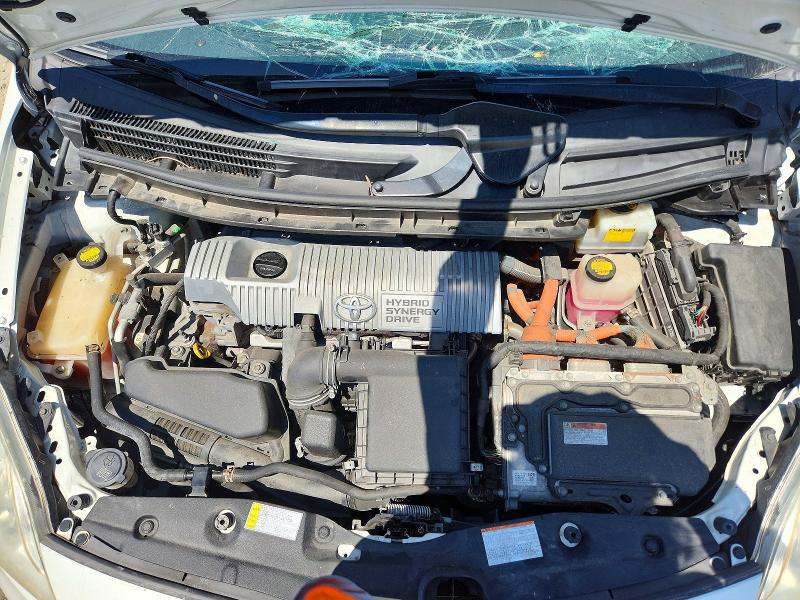 Photo 11 from auction – 2014 TOYOTA PRIUS with VIN JTDKN3DU8E1810244