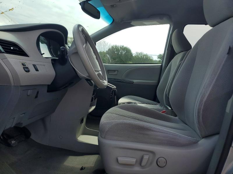 Photo 7 from auction – 2013 TOYOTA SIENNA with VIN 5TDKK3DC6DS381106