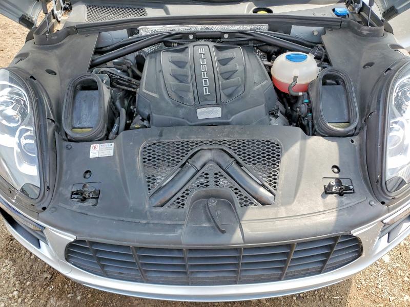 Photo 12 from auction – 2016 PORSCHE MACAN with VIN WP1AB2A56GLB44700