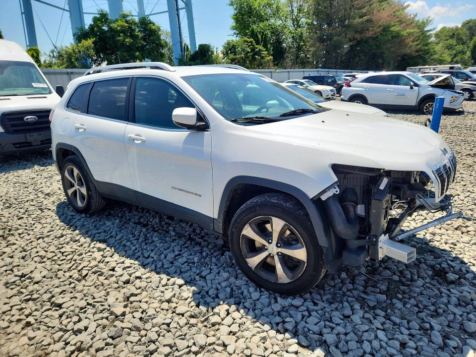 Photo 4 from auction – 2019 JEEP CHEROKEE with VIN 1C4PJMDX9KD379991