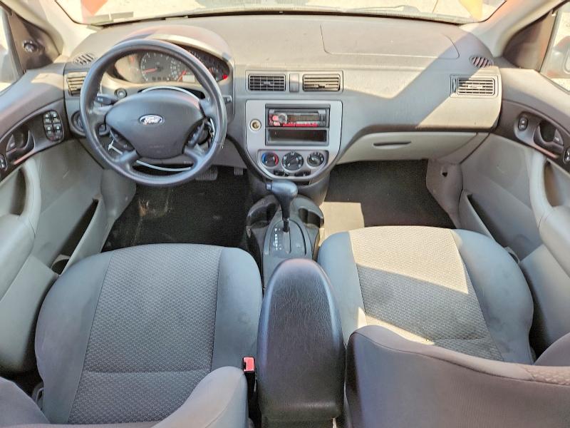 Photo 8 from auction – 2005 FORD FOCUS with VIN 3FAFP37N55R103002