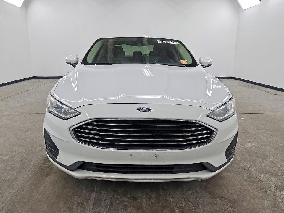 Photo 5 from auction – 2019 FORD FUSION with VIN 3FA6P0HD5KR146870
