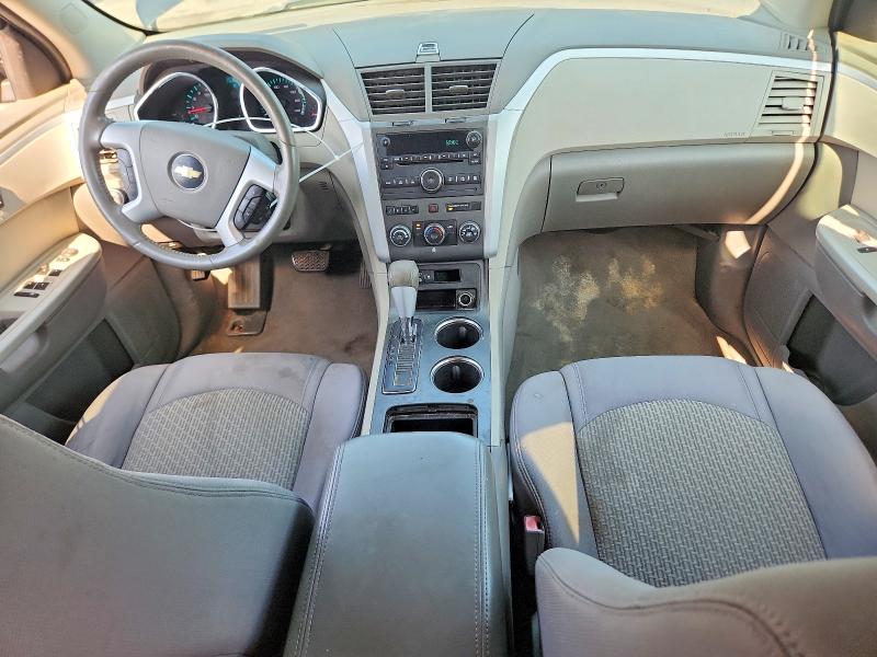 Снимка 8 от търг – 2010 CHEVROLET TRAVERSE с VIN 1GNLRFED7AS129156