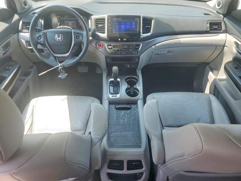 Photo 8 from auction – 2017 HONDA RIDGELINE with VIN 5FPYK3F64HB001697
